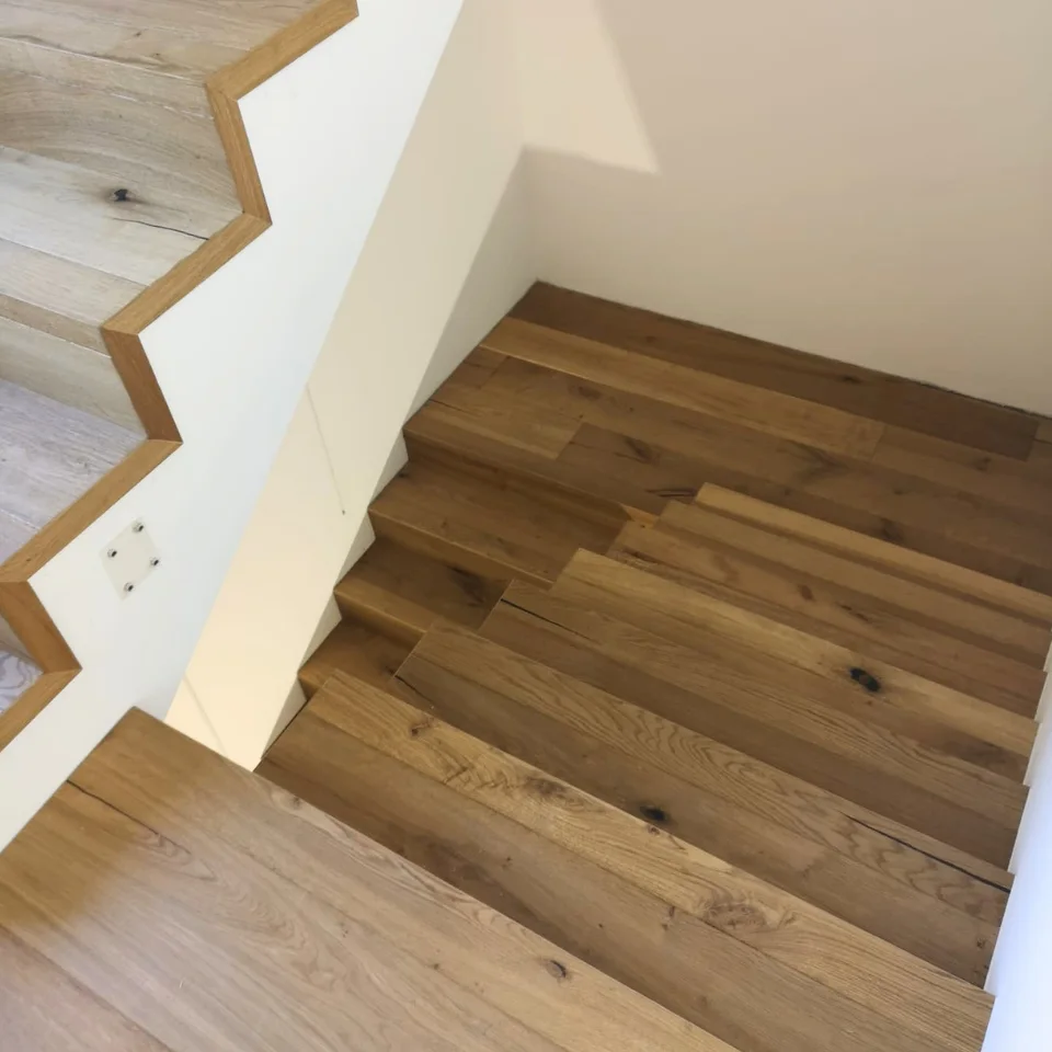 treppen_parkett_treppe_design_treppenstufen_holz_eiche